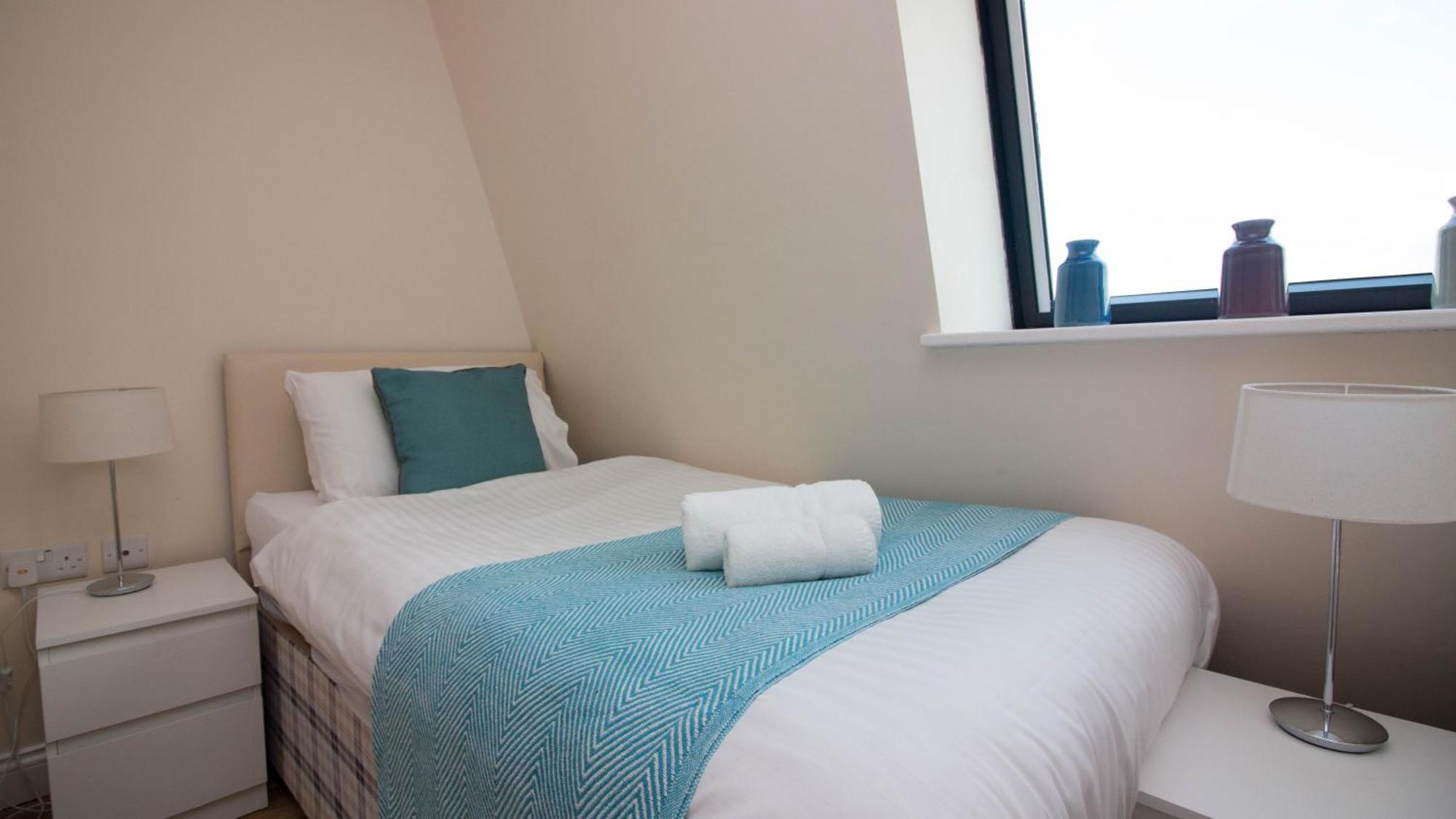 Castle Point Apartments Southampton Premier Lodge Kültér fotó