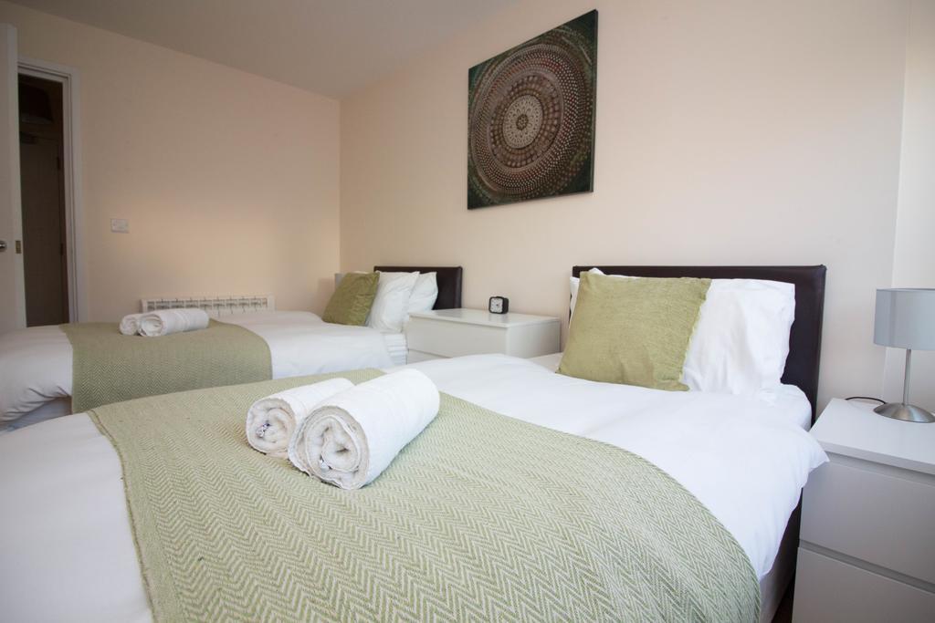 Castle Point Apartments Southampton Premier Lodge Kültér fotó