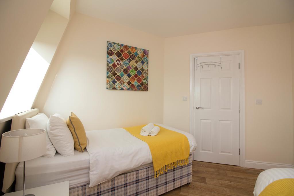 Castle Point Apartments Southampton Premier Lodge Kültér fotó