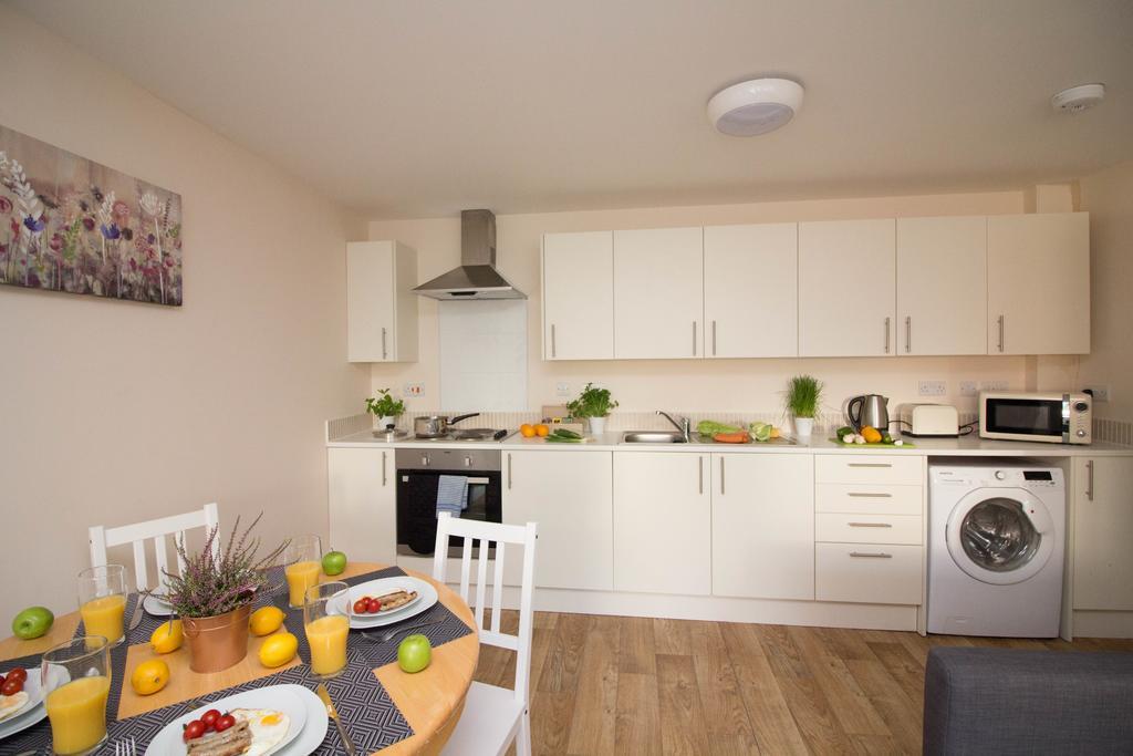 Castle Point Apartments Southampton Premier Lodge Kültér fotó