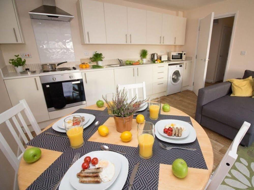 Castle Point Apartments Southampton Premier Lodge Kültér fotó