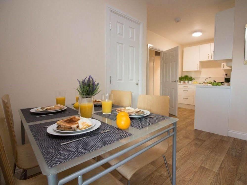 Castle Point Apartments Southampton Premier Lodge Kültér fotó
